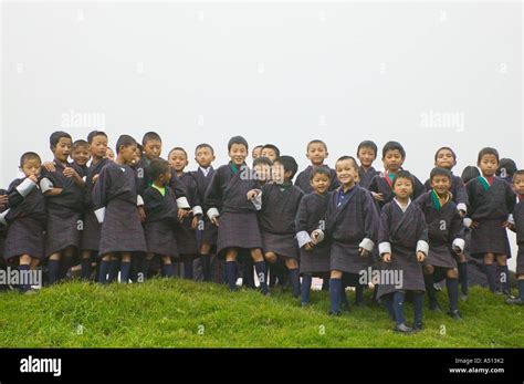 Bhutanese students in uniform Bhutan Stock Photo - Alamy