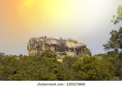 Sigiriya Rock Fortress Sri Lanka Stock Photo 1203274840 | Shutterstock