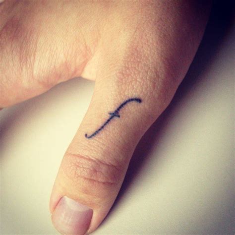 30 Letter F Tattoo Designs, Ideas and Templates【 2021