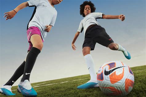 The Best Nike Kids’ Football Cleats to Shop Now. Nike IL