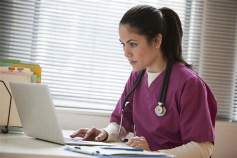 Consider a 'Bridge' Program as an Online Nursing Student | Online Education | US News