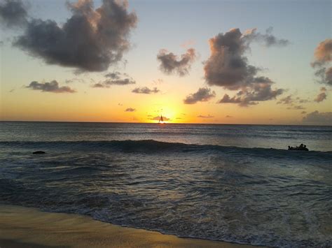 sunset at Arashi Beach | Sunset, Favorite places, Aruba