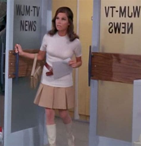 Everything I Know About Style I Learned From Mary Tyler Moore - MTV