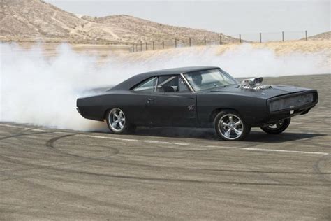 สอบถามเกี่ยวกับ Dodge Charger R/T รถของ โทเร็ทโต ใน the fast 1 - Pantip