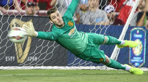 David de Gea - Player of the Week | Premier Skills English