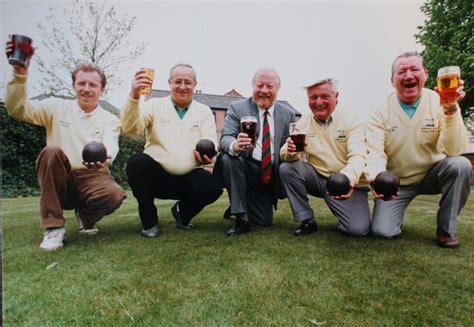 Bowled out! OAP turfed out of 140-year-old bowling club after ...