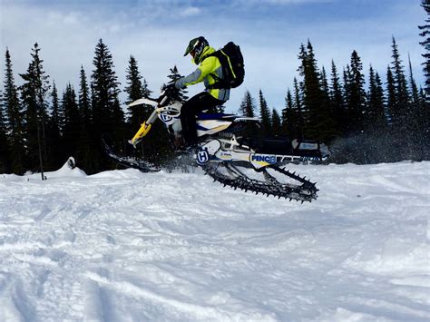 Giant Loop Snow Expands Comprehensive Snow Bike and Snowmobile Gear Line, With a Focus on the ...