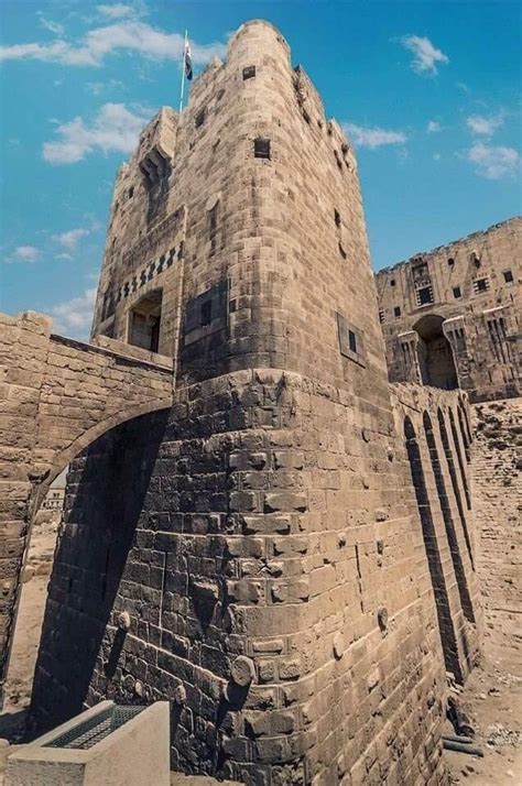 “citadel of aleppo”的图片搜索结果 | Muros de piedra, Paisajes de españa, Castillos