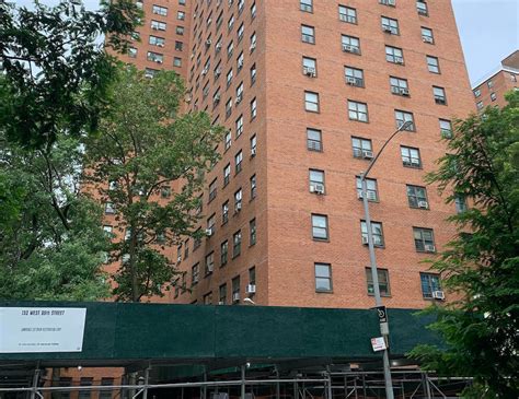 Manhattan NYCHA developments utilize controversial RAD program | amNewYork