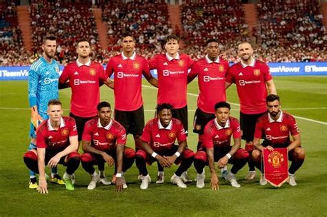 Manchester United confirm 25-man Premier League squad - Manchester Evening News