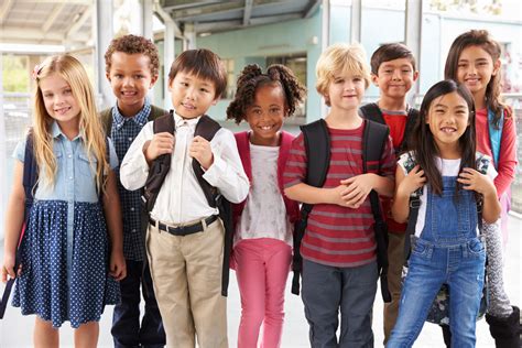 10 Ways to Help Your Child Make New Friends at a New School - ELCA