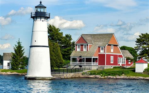 Rock Island Lighthouse Jigsaw Puzzle