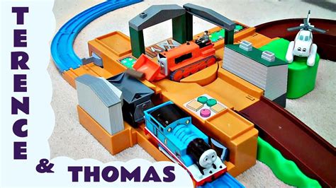 Thomas & Terence Deluxe Set by Tomy Tomica Plarail Thomas And Friends Kids Toy Train Set - YouTube