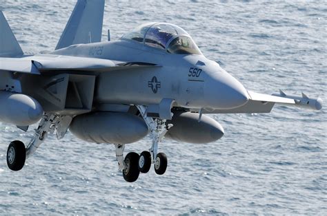 The U.S. Navy’s EA-18G Growler Is Something Special - 19FortyFive