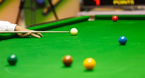 5 Easy-To-Learn Snooker Aiming Techniques - Explained