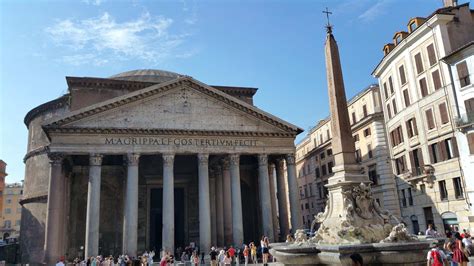 Visit the Pantheon in Rome, Italy