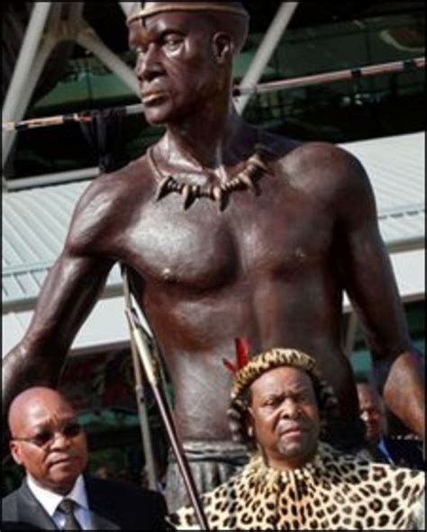 South Africa removes Shaka Zulu statue from airport - BBC News