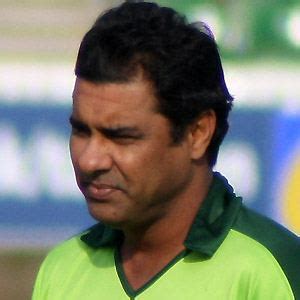 Waqar Younis - Age, Family, Bio | Famous Birthdays