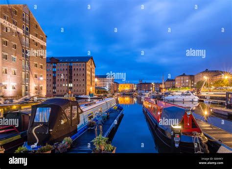 Gloucester harbour hi-res stock photography and images - Alamy