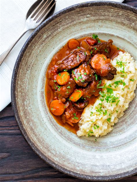 Kokkinisto Simple Greek Beef and Tomato Stew - Krumpli