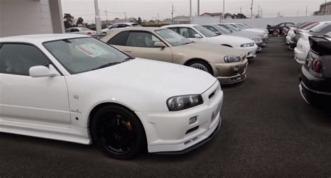 This Japanese Lot Is What A Nissan Skyline GT-R Paradise Must Look Like | Carscoops