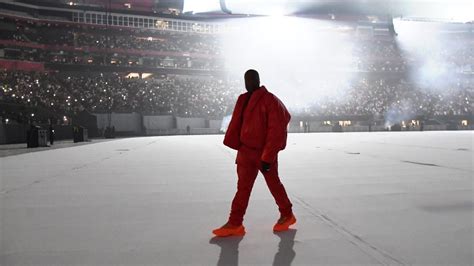 Kanye West Finally Releases ‘Donda’ Album, Featuring Multiple Celeb Cameos – NBC Connecticut