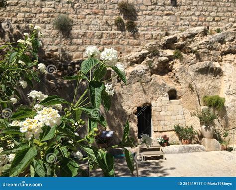 Garden Tomb of Jesus in Jerusalem, Israel. Editorial Photography - Image of jesus, garden: 254419117