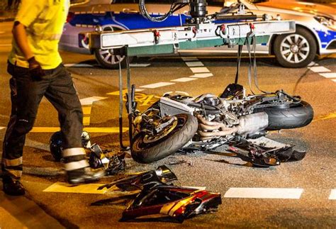 Common Motorcycle Crashes and How to Avoid Them?