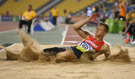 Markus Rehm leaps record-breaking 8.40m to win long jump gold in Doha - AW