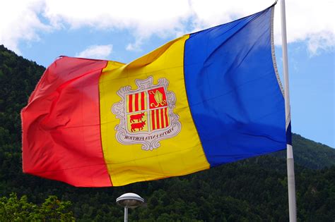 Flags of the world: Andorra * All PYRENEES · France, Spain, Andorra