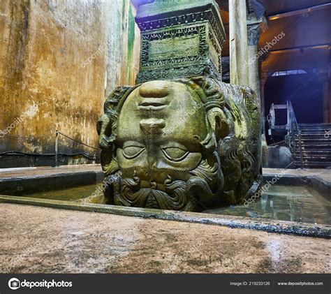 Basilica Cistern Medusa