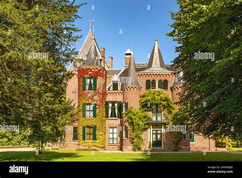 Castle keukenhof hi-res stock photography and images - Alamy