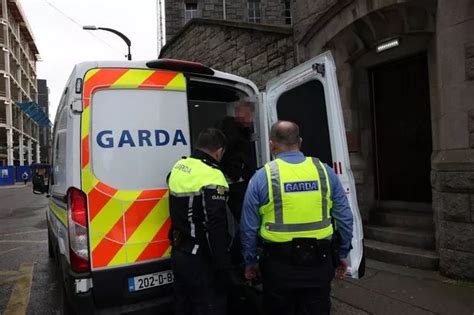 We went on patrol with gardai in Dublin city as they tackled street ...