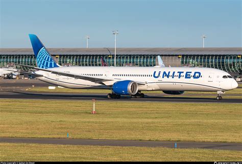 United Airlines Boeing 787-10 Dreamliner N12010 at Brussels-National, May 2020. (Photo: Gaëtan ...