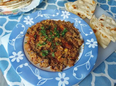 Ful Medames Recipe (Egyptian Fava bean) - The Odehlicious