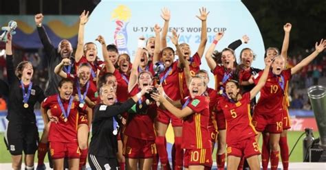 Histórico: la primera división del fútbol femenino de España ya es profesional | Rosario3