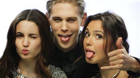 The Shannara Chronicles Cast Spill On Steamy Love Triangle, Fun Times ...