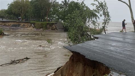 Cairns flooding: Far North’s tourism industry takes $80m hit as damage assessments, and more ...