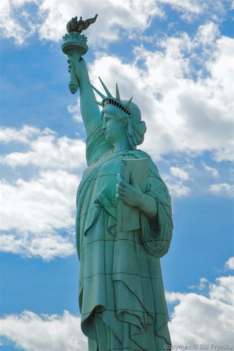 replica of the statue of liberty