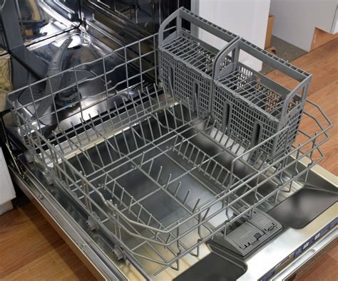 Bosch 500 Series Dishwasher Review - Reviewed.com Dishwashers