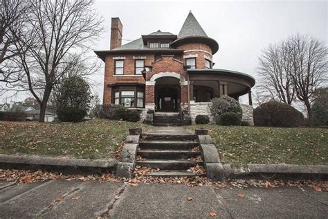 1885 Victorian For Sale In Brazil Indiana — Captivating Houses