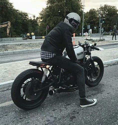 Ade Zaelani on Instagram: “Yamaha Custom cafe racer #caferacers” | Motorrad