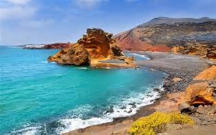 Top Attractions in Lanzarote - PlacesAndFoods