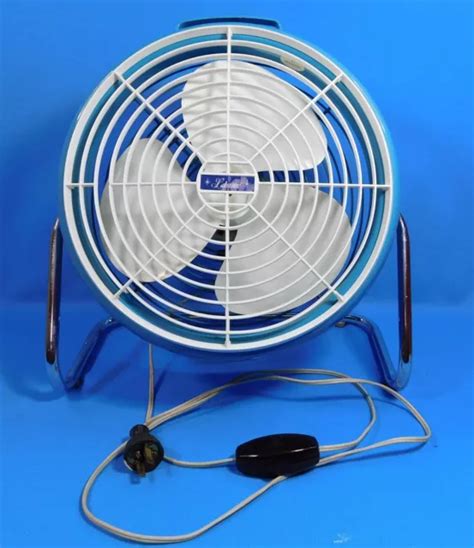 VINTAGE MCM LAKEWOOD Electric Fan Aqua Blue Metal 12" Type 63 $99.95 - PicClick