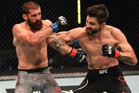 What's Next For Carlos Condit? - EssentiallySports