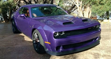 This Dodge Challenger Hellcat Redeye's Paintjob Is Fittingly Named Plum ...