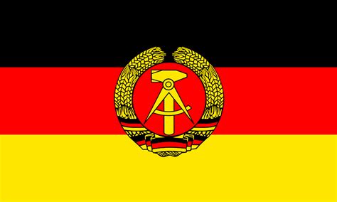 OnlineLabels Clip Art - Flag Of The German Democratic Republic