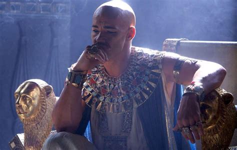 Exodus Costume Designer Talks Inspiration, Sigourney Weaver's Cut Role And Joel Edgerton's Gold ...