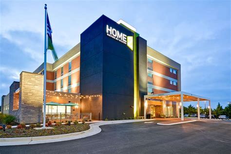 HOME2 SUITES BY HILTON CHARLES TOWN $124 ($̶1̶4̶8̶) - Updated 2020 ...