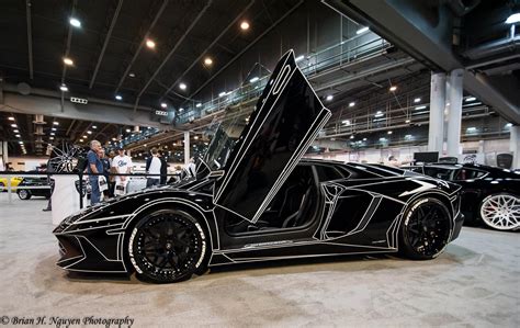 Black Tron Lamborghini Aventador by Giovanna Wheels - GTspirit